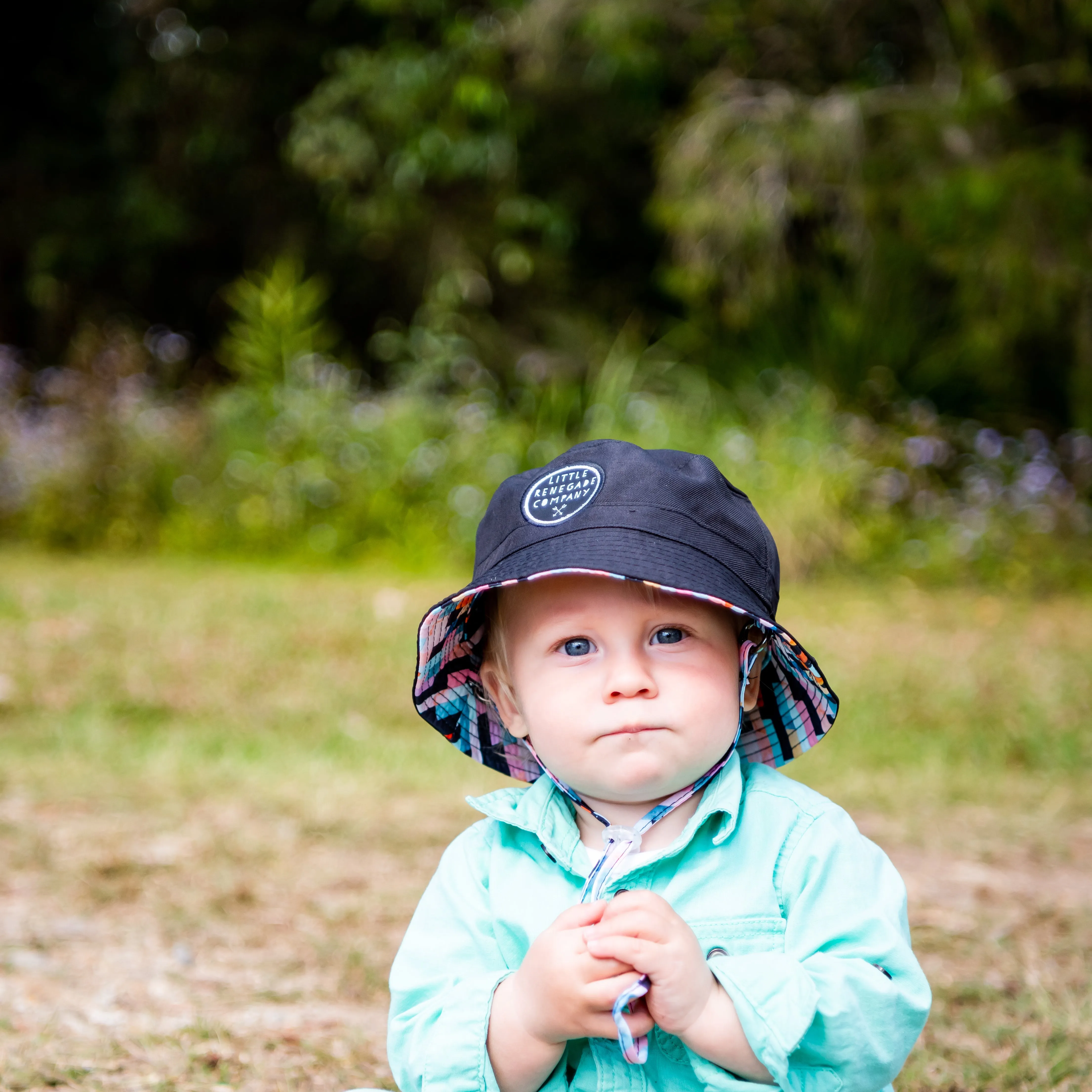 BERMUDA REVERSIBLE BUCKET HAT - 4 Sizes