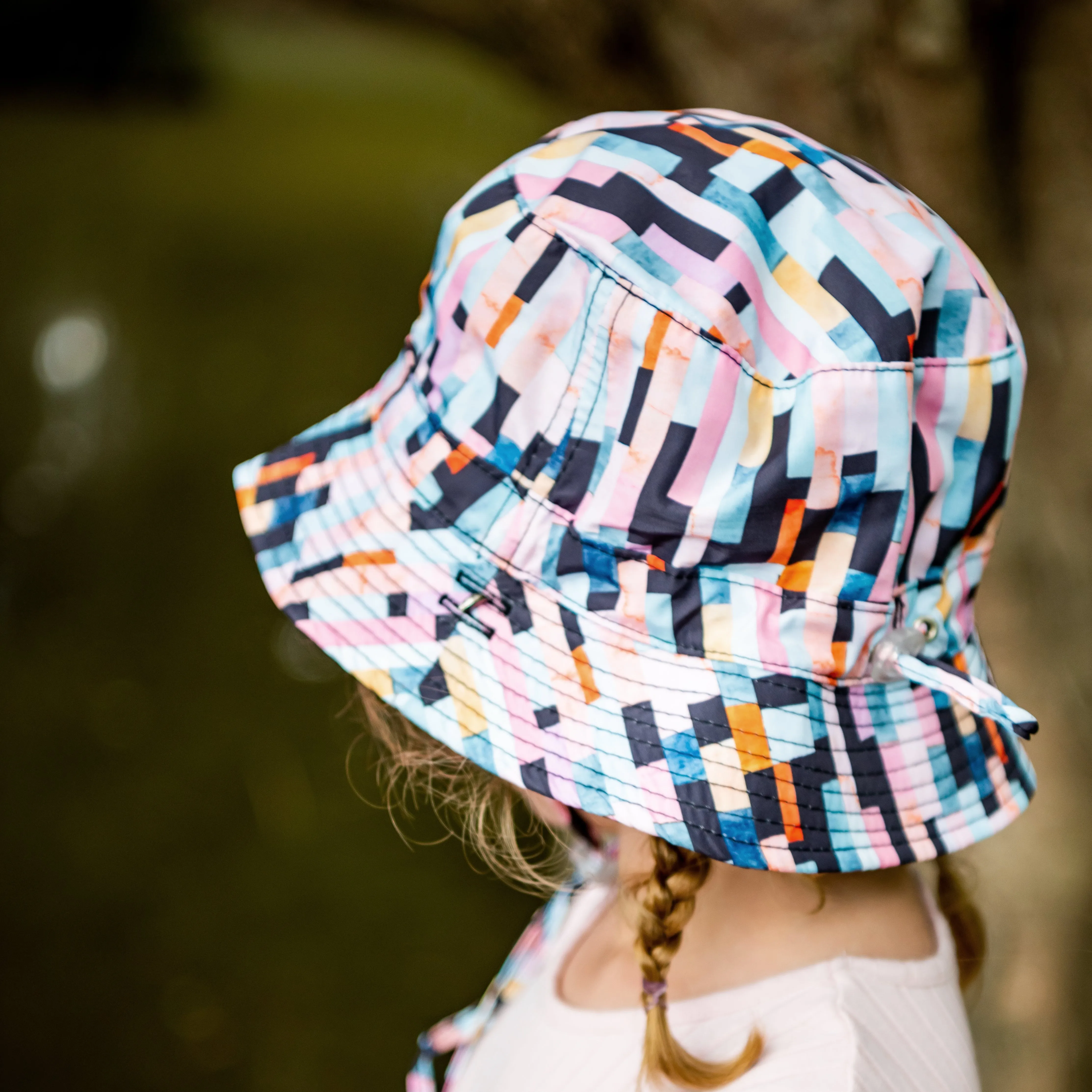 BERMUDA REVERSIBLE BUCKET HAT - 4 Sizes