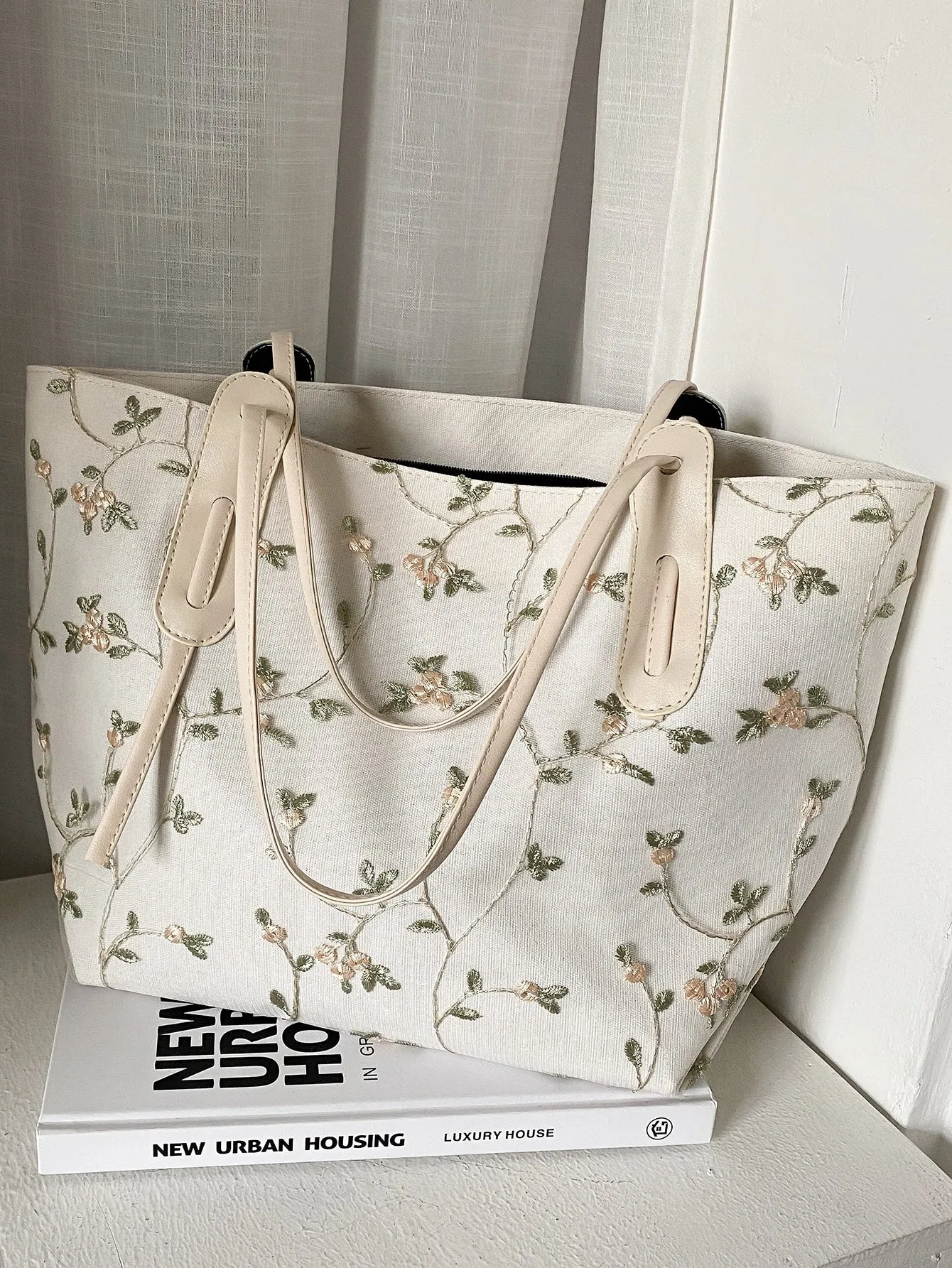 Floral Embroidery Shoulder Tote Bag