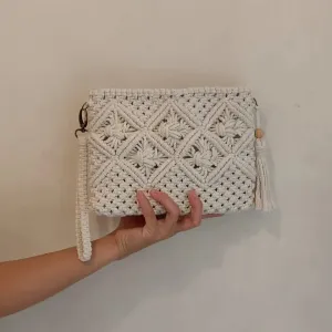 Ren Crochet Clutch